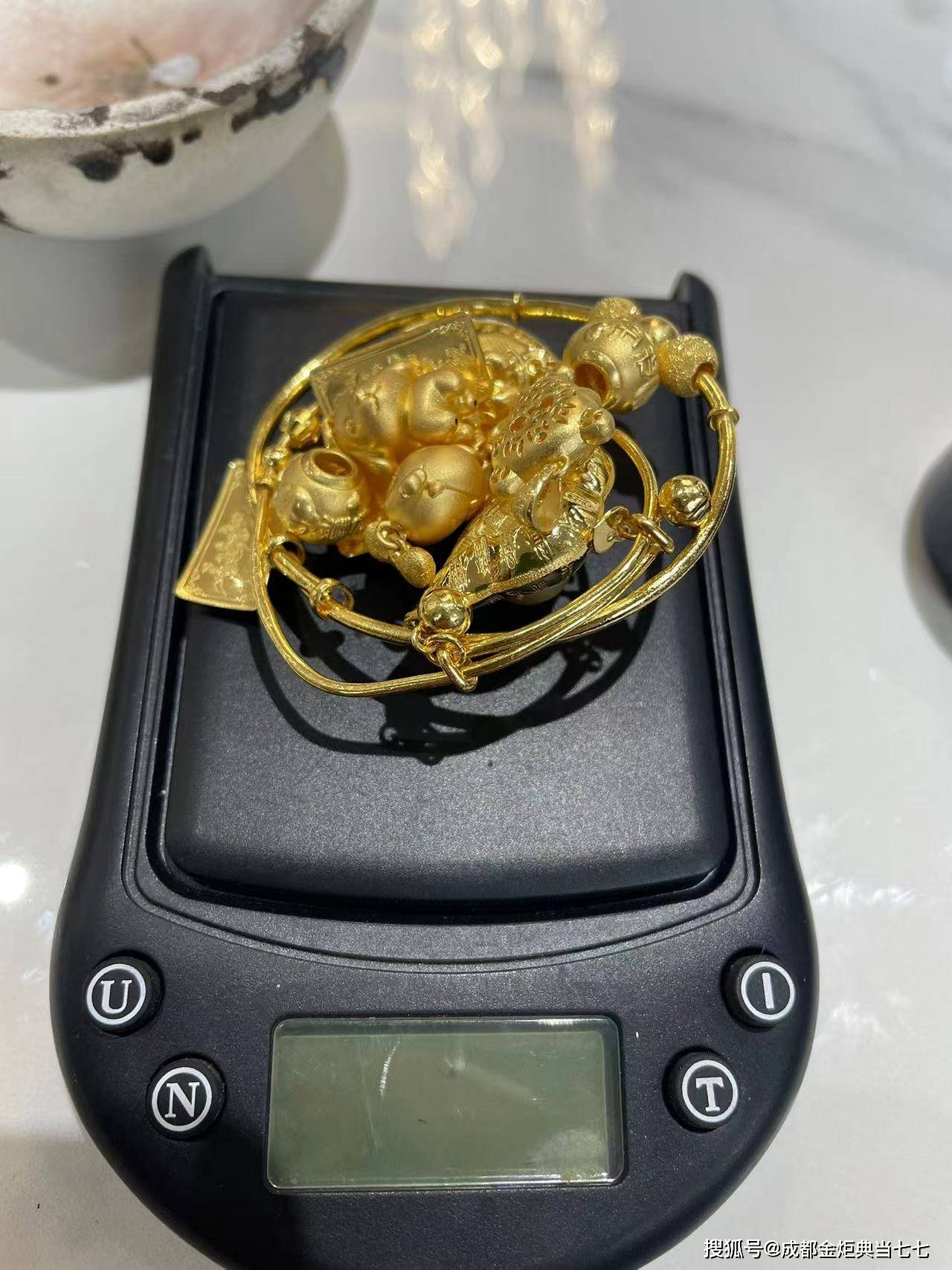 日喀则最新24小时上门回收金价方法分析(最方便真实的日喀则24小时上门回收黄金方法)